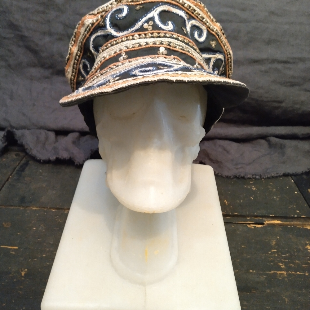Festival hat